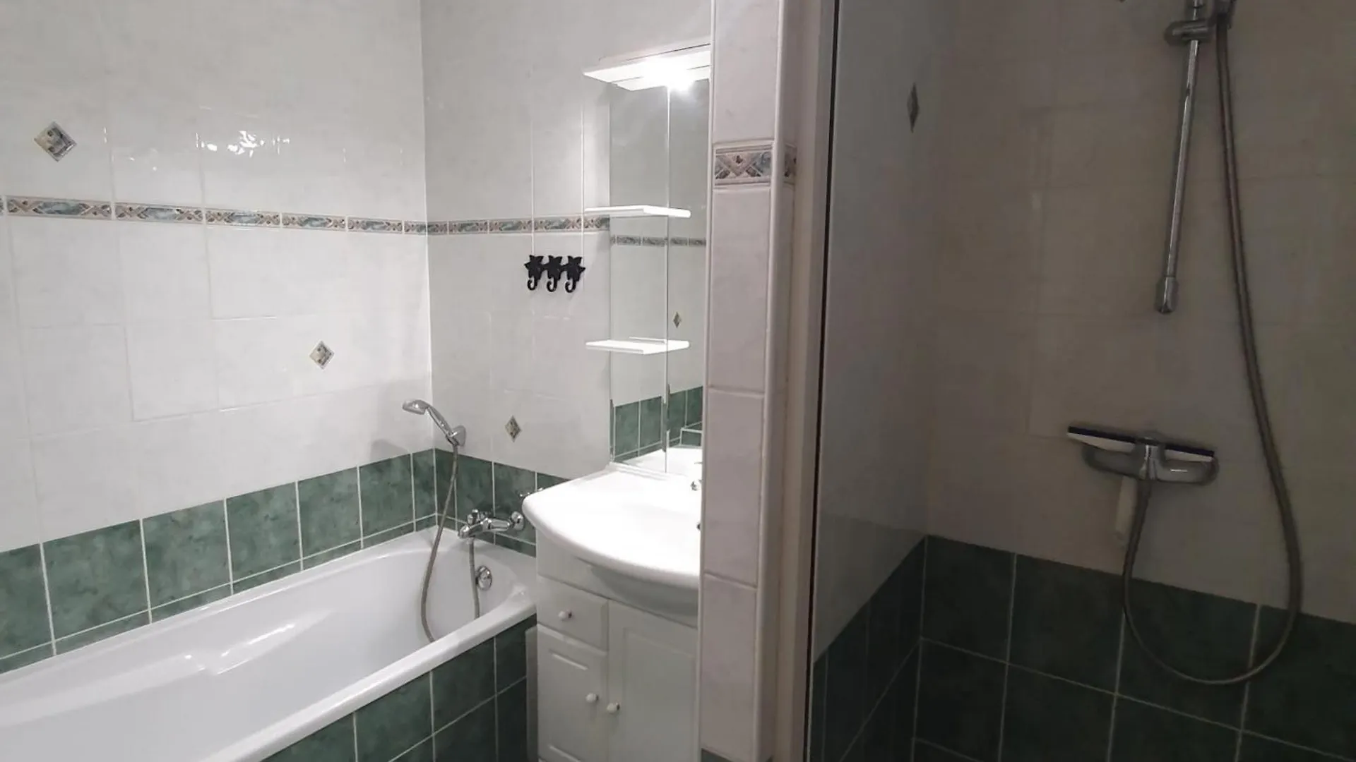 Apartment Chalet Douillet A Chatel - 5 Pers., 3 Ch. - Fr-1-676-212