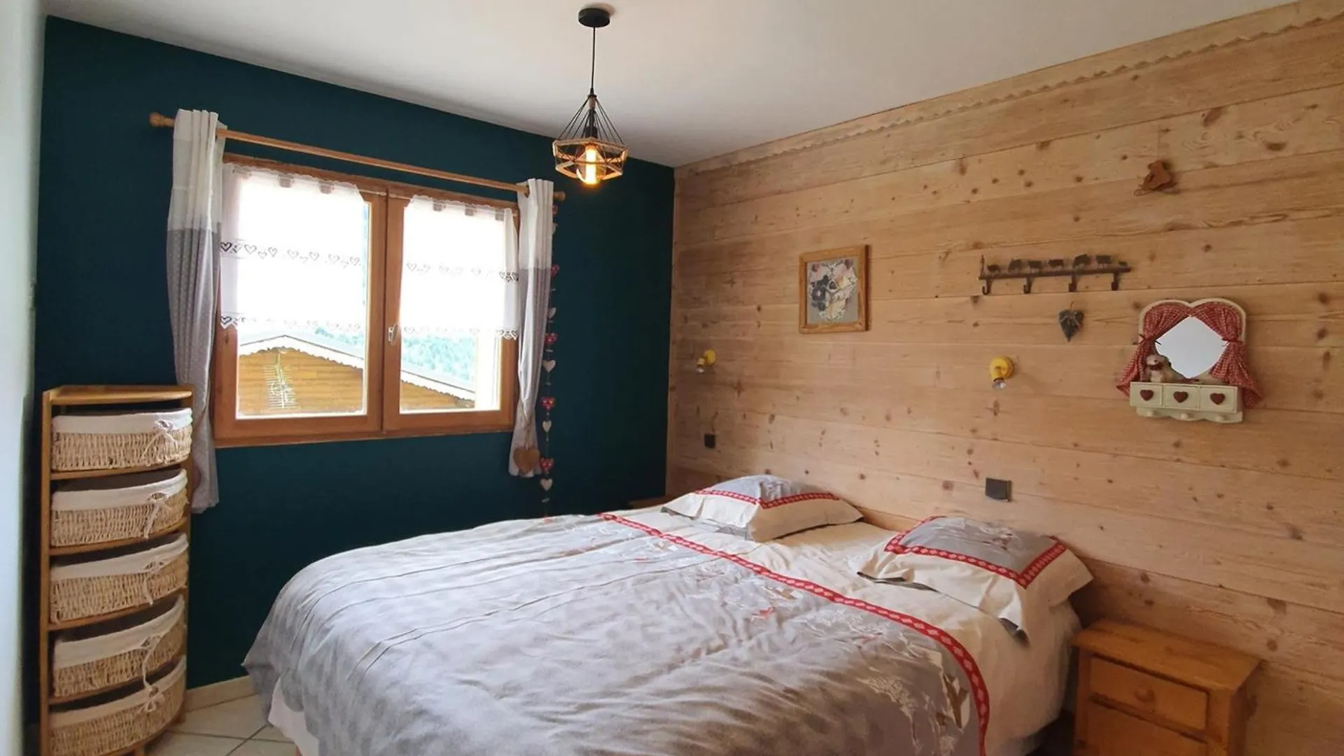 Chalet Douillet A Chatel - 5 Pers., 3 Ch. - Fr-1-676-212